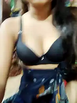 Snapshot of hotti_kritika chatting on May 6, 7:02 am hotti kritika online show from May 6, 7:02 am