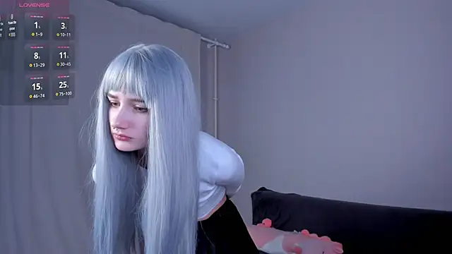 kira montelle online show from March 28, 7:57 pm