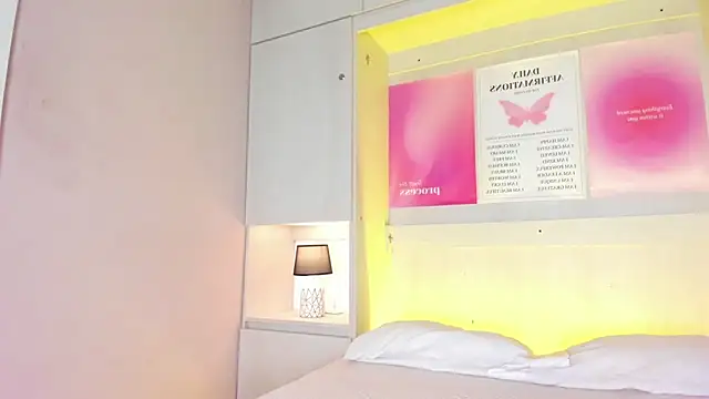 Oshun 444 online show from April 10, 12:32 pm