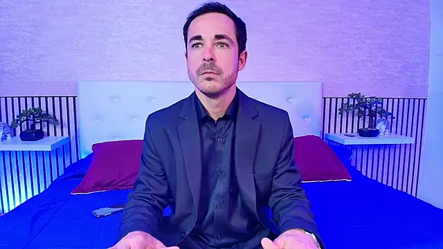 Snapshot of Adams_Sanz chatting on June 26, 7:29 pm Adams Sanz online show from June 26, 7:29 pm