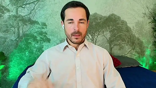 Snapshot of Adams_Sanz chatting on July 31, 7:02 pm Adams Sanz online show from July 31, 7:02 pm