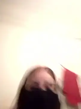 Snapshot of madleen_Mm chatting on February 24, 11:03 pm madleen Mm online show from February 24, 11:03 pm