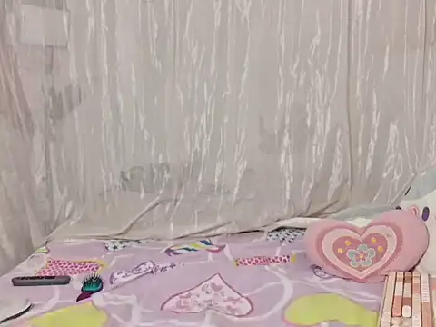 cherrymyquee  online show from May 8, 12:43 pm