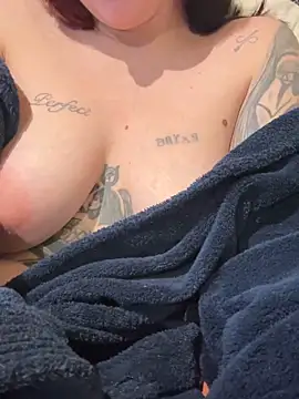 Snapshot of neraxx_ chatting on March 14, 8:14 pm neraxx online show from March 14, 8:14 pm