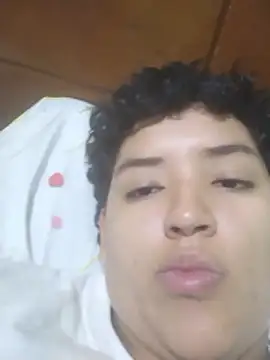 Tomboyhot77 online show from March 11, 7:14 am