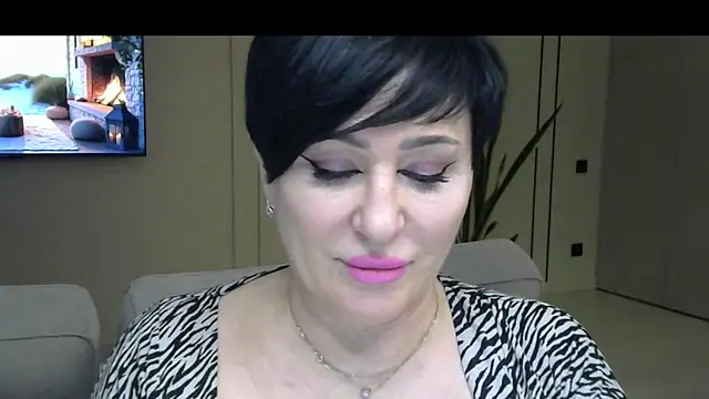 Snapshot of Kleotempt chatting on May 5, 5:21 pm Kleotempt online show from May 5, 5:21 pm