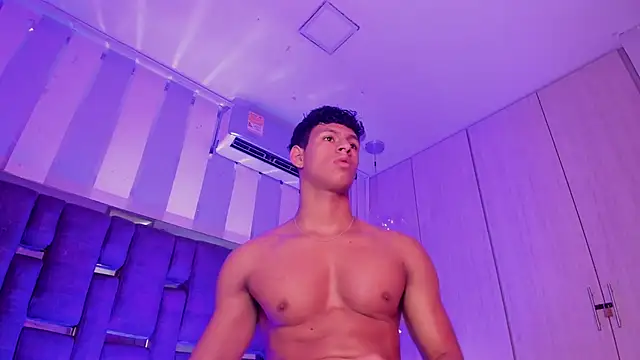 DomenicoRey online show from February 27, 12:16 pm