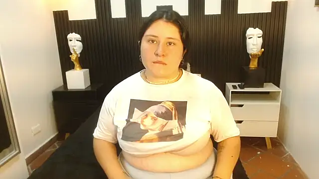 sienna cavalli online show from April 12, 12:32 pm