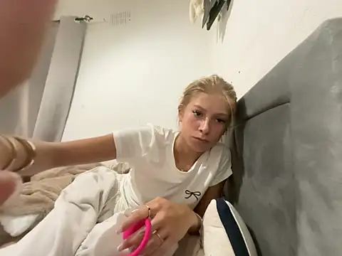 maisco19 online show from April 8, 10:43 pm