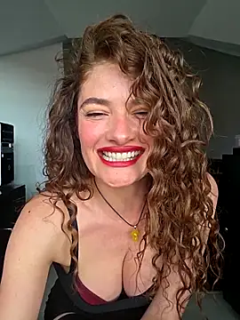 Snapshot of CelineBoyer chatting on February 28, 7:37 pm CelineBoyer online show from February 28, 7:37 pm