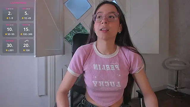 Arii wilde online show from March 3, 12:00 pm