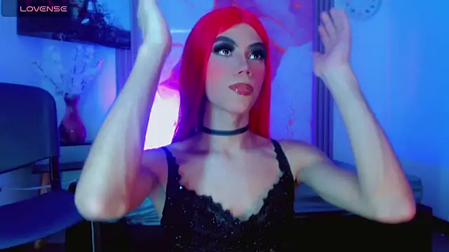 Gema Jones  online show from April 7, 7:25 pm