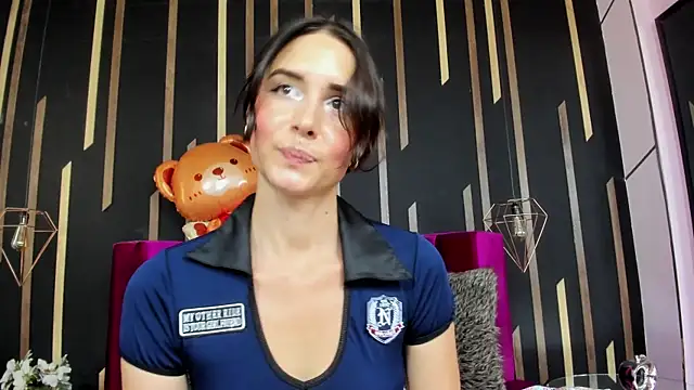 Snapshot of AmeliaaRouse chatting on February 26, 8:30 pm AmeliaaRouse online show from February 26, 8:30 pm