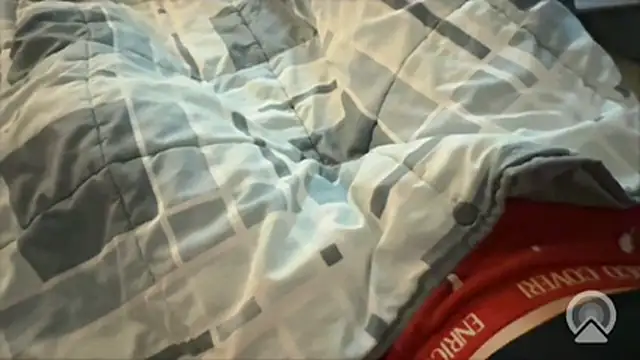 Snapshot of elpocoloco42 chatting on March 20, 4:56 pm elpocoloco42 online show from March 20, 4:56 pm