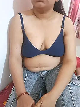 Snapshot of annu_singh0 chatting on February 24, 6:00 am annu singh0 online show from February 24, 6:00 am