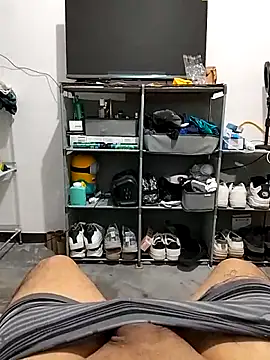 Guiichoo online show from April 13, 12:10 pm