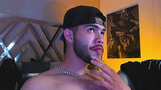 Vincentblack online show from March 24, 4:28 am