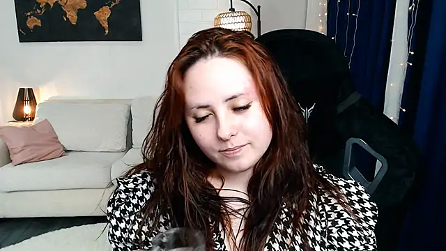 Hennessy bunny online show from April 8, 6:52 pm