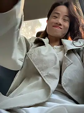 Mia-lp online show from April 9, 1:38 am