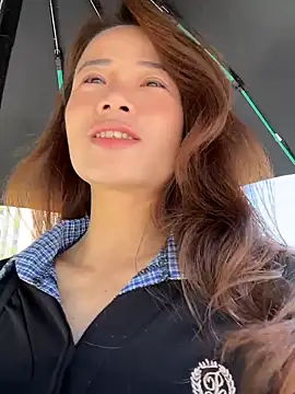 Mia-lp online show from April 18, 1:31 am