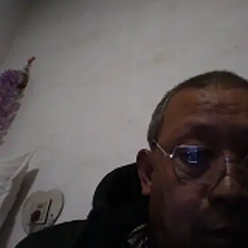 Snapshot of yaocaobi8 chatting on February 27, 10:15 am yaocaobi8 online show from February 27, 10:15 am