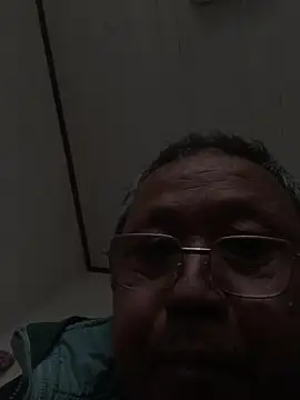 Snapshot of yaocaobi8 chatting on March 29, 3:17 am yaocaobi8 online show from March 29, 3:17 am