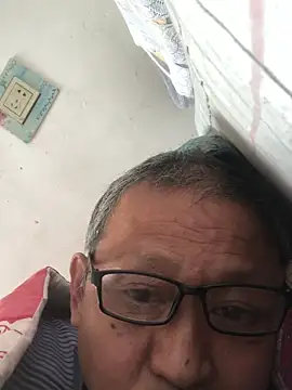 Snapshot of yaocaobi8 chatting on April 1, 5:08 am yaocaobi8 online show from April 1, 5:08 am