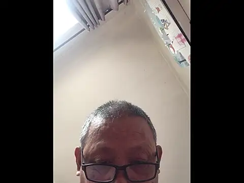 Snapshot of yaocaobi8 chatting on April 12, 6:40 am yaocaobi8 online show from April 12, 6:40 am