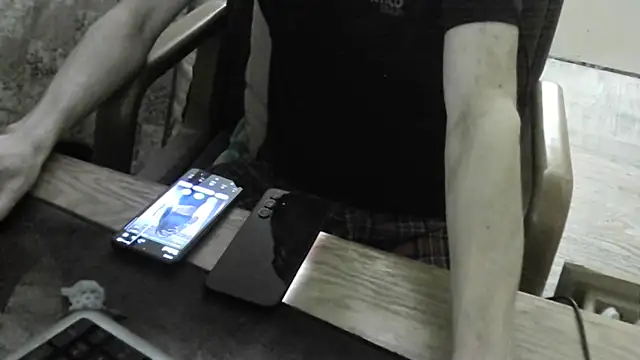 FiSTALiTY online show from April 11, 10:19 am