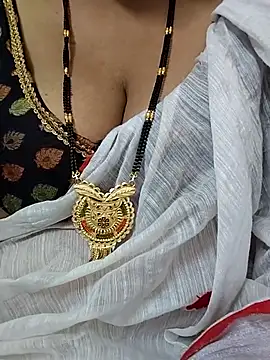 Sofiaa 09 online show from March 27, 4:29 pm