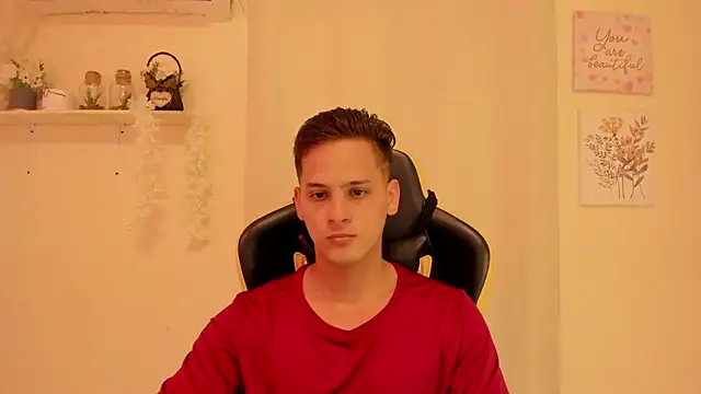 sexy andres01 online show from May 1, 2:10 pm