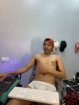 Snapshot of asian_darlingcummersxXx chatting on April 8, 5:02 pm asian darlingcummersxXx online show from April 8, 5:02 pm