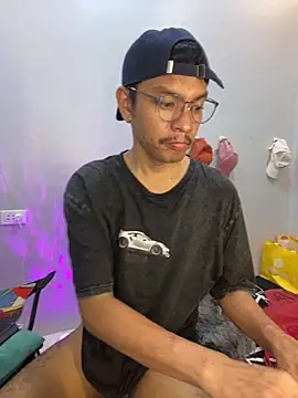 Snapshot of asian_darlingcummersxXx chatting on April 12, 6:57 pm asian darlingcummersxXx online show from April 12, 6:57 pm