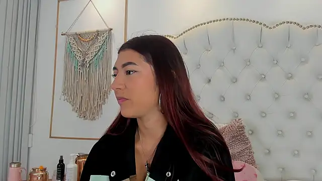 Sara funy online show from April 15, 11:06 am