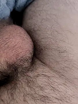 Snapshot of XTo95 chatting on February 27, 1:00 pm XTo95 online show from February 27, 1:00 pm