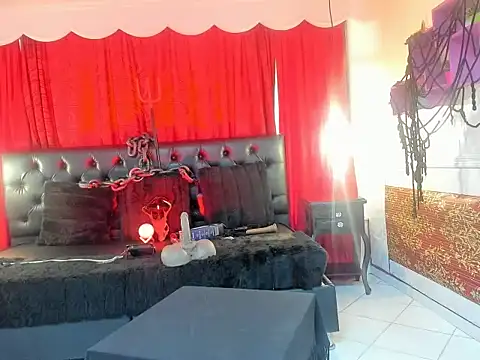 Snapshot of Lilith_madame_satan chatting on April 23, 5:59 pm Lilith madame satan online show from April 23, 5:59 pm