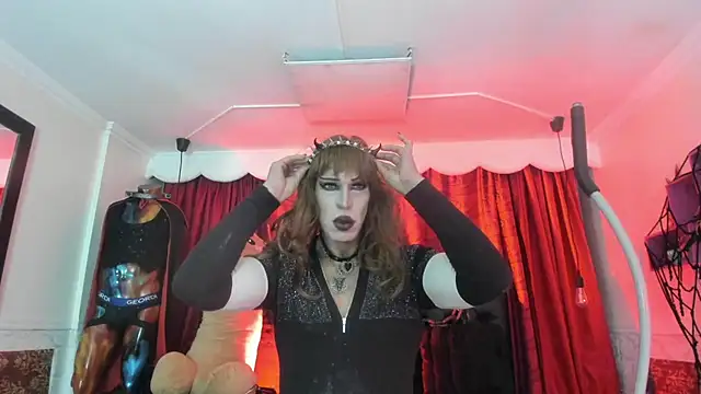 Snapshot of Lilith_madame_satan chatting on June 27, 3:00 am Lilith madame satan online show from June 27, 3:00 am