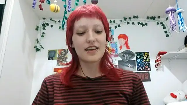 Snapshot of DevonArndell chatting on February 26, 11:26 pm DevonArndell online show from February 26, 11:26 pm