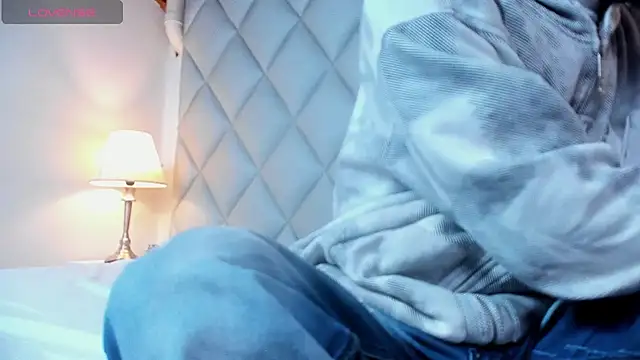 Snapshot of ZyanMorphy chatting on March 2, 1:18 pm ZyanMorphy online show from March 2, 1:18 pm