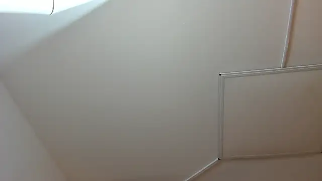 Scarlet 22  online show from March 17, 2:31 pm