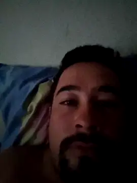 Snapshot of stivengaviria chatting on February 24, 10:30 pm stivengaviria online show from February 24, 10:30 pm