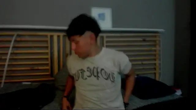 clark ken01 online show from April 17, 9:40 pm