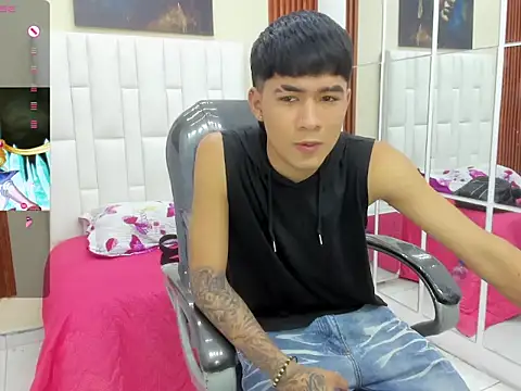 Thiago collinss online show from March 19, 10:14 pm