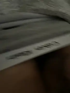 Snapshot of aras__25 chatting on March 2, 12:34 pm aras 25 online show from March 2, 12:34 pm