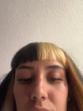 Sara 92 online show from March 24, 9:42 pm