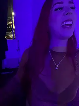 Snapshot of kisscherry8 chatting on February 28, 2:45 am kisscherry8 online show from February 28, 2:45 am