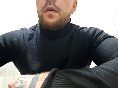 Snapshot of hotbuffaloblll chatting on March 2, 3:08 pm hotbuffaloblll online show from March 2, 3:08 pm