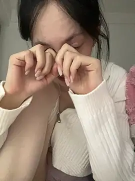 Snapshot of DD-5200 chatting on March 2, 7:21 pm DD-5200 online show from March 2, 7:21 pm