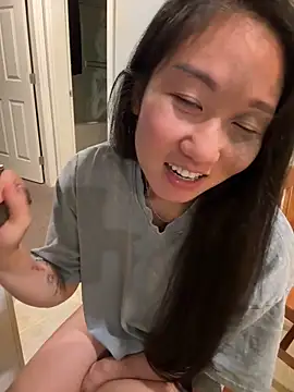 Asianxx online show from March 4, 5:02 am