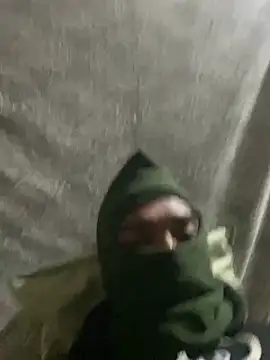 Snapshot of daniman3 chatting on February 25, 7:56 pm daniman3 online show from February 25, 7:56 pm